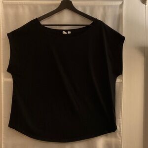 GAP Black Short Sleeve Women's Tee